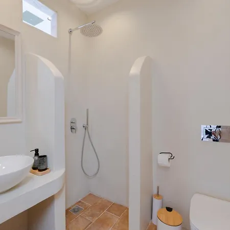 Cleopatra's Backyard Pensionat