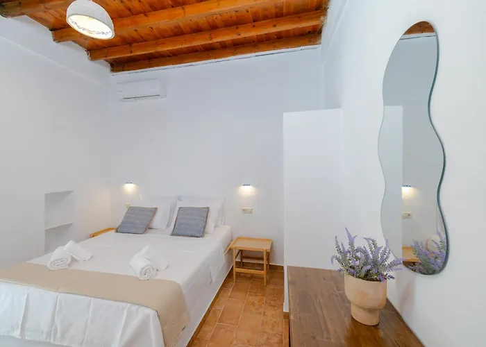 Guest house Cleopatra's Backyard 3*